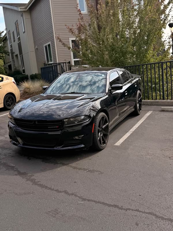2023 Dodge Charger - SXT Sedan 4D