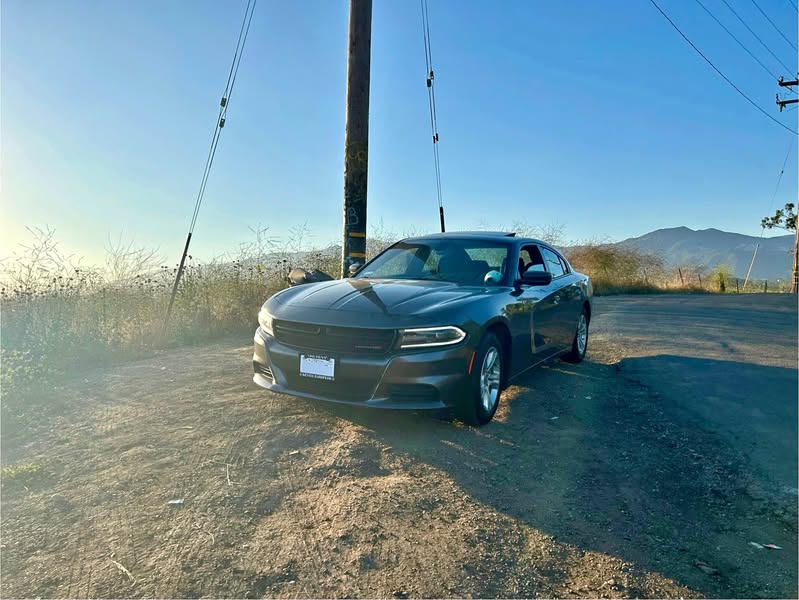 2019 Dodge Charger - SXT
