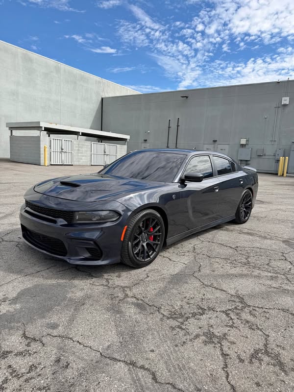 2016 Dodge Charger - SRT Hellcat Sedan 4D