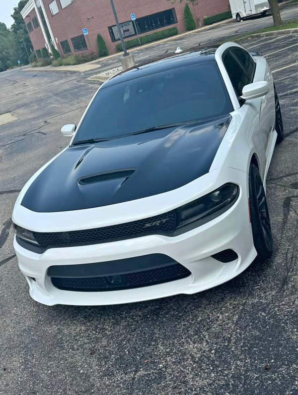 2015 Dodge Charger - SRT 392 Sedan 4D