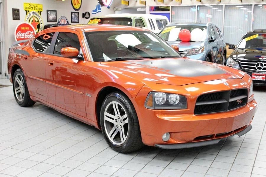 2006 Dodge Charger RT 4dr Sedan