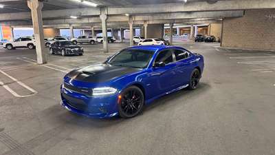 2018 Dodge Charger - R\/T Sedan 4D