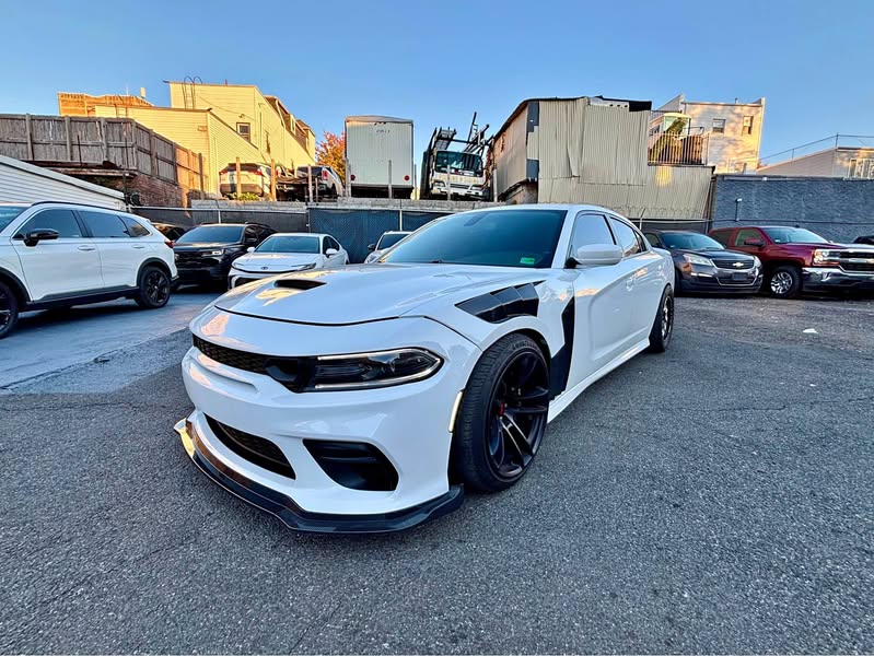2022 Dodge Charger - R\/T Sedan 4D