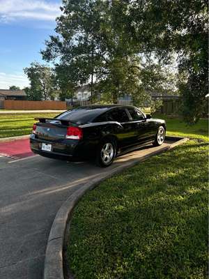 2010 Dodge Charger - SE Sedan 4D