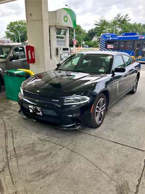 2016 Dodge Charger - SE Sedan 4D