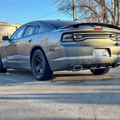 2011 Dodge Charger - SE Sedan 4D