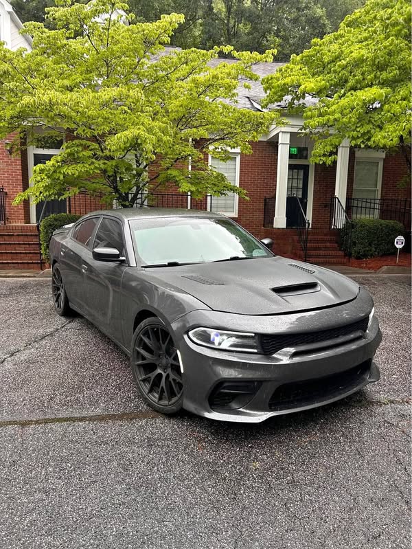 2017 Dodge Charger - Sedan 4D