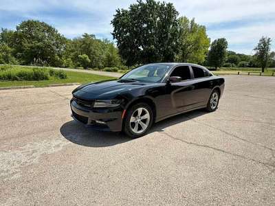 2016 Dodge Charger - SXT Sedan 4D