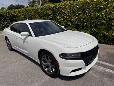 2015 Dodge Charger - SXT Sedan 4D