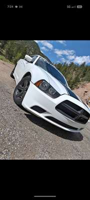 2014 Dodge Charger - SE Sedan 4D