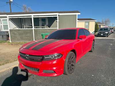 2017 Dodge Charger - SE Sedan 4D