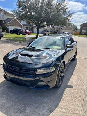 2016 Dodge Charger - SE Sedan 4D