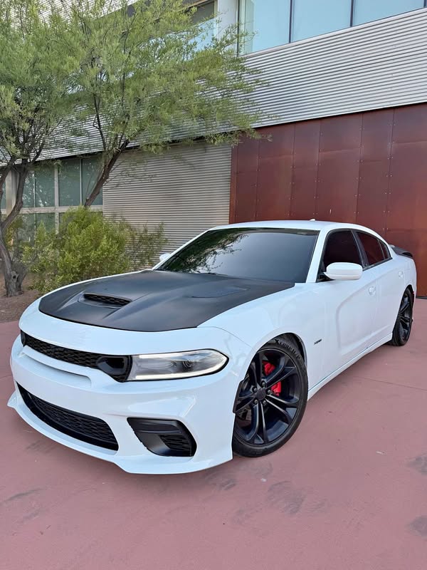 2018 Dodge Charger - R\/T Sedan 4D