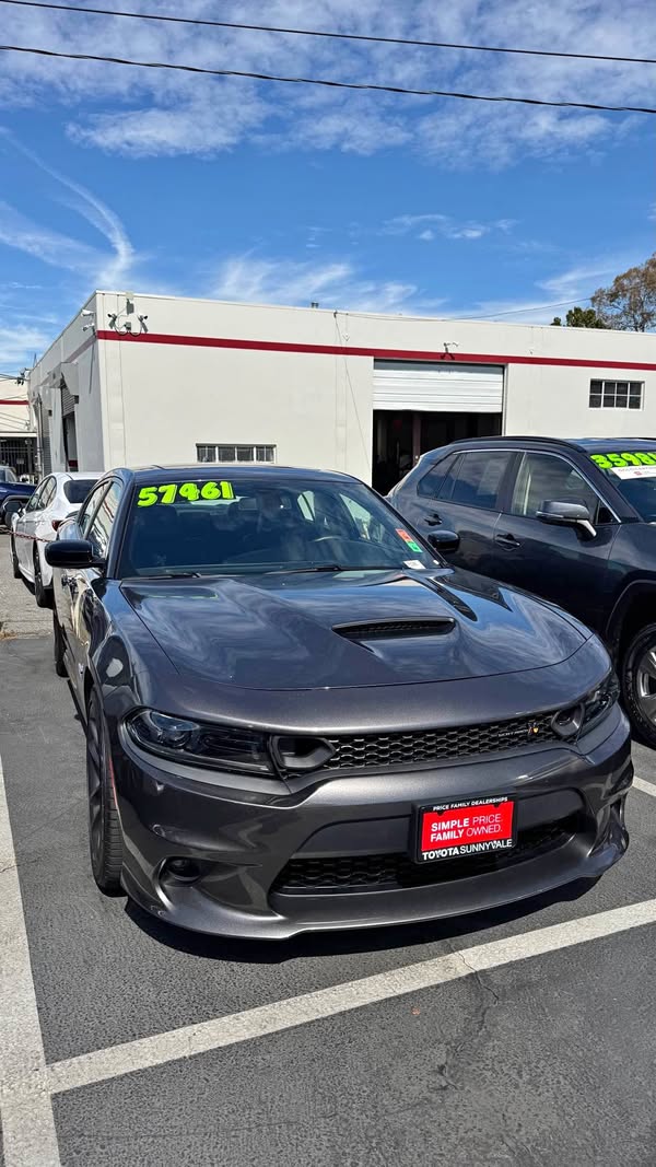 2023 Dodge Charger - R\/T Scat Pack