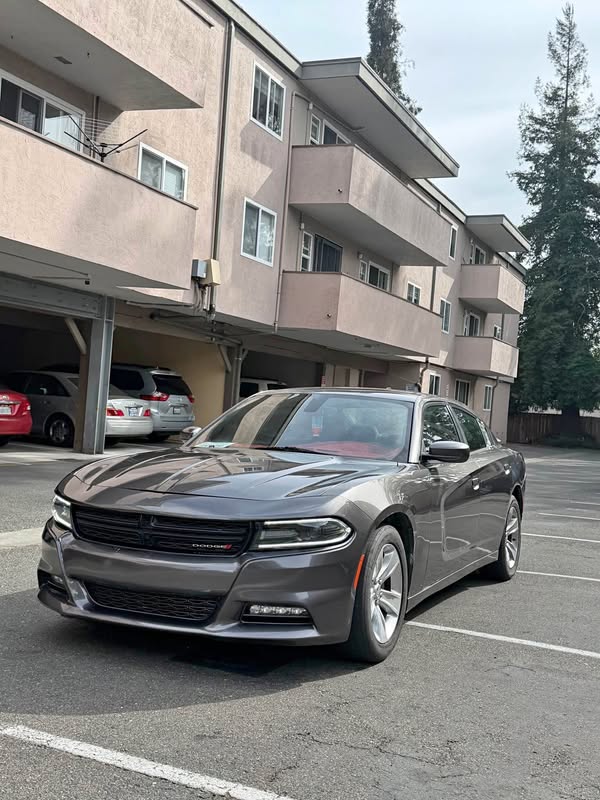 2017 Dodge Charger - 3.6