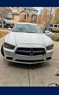 2011 Dodge Charger - SE Sedan 4D