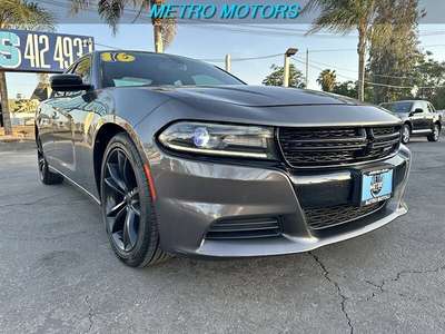 2016 Dodge Charger SE