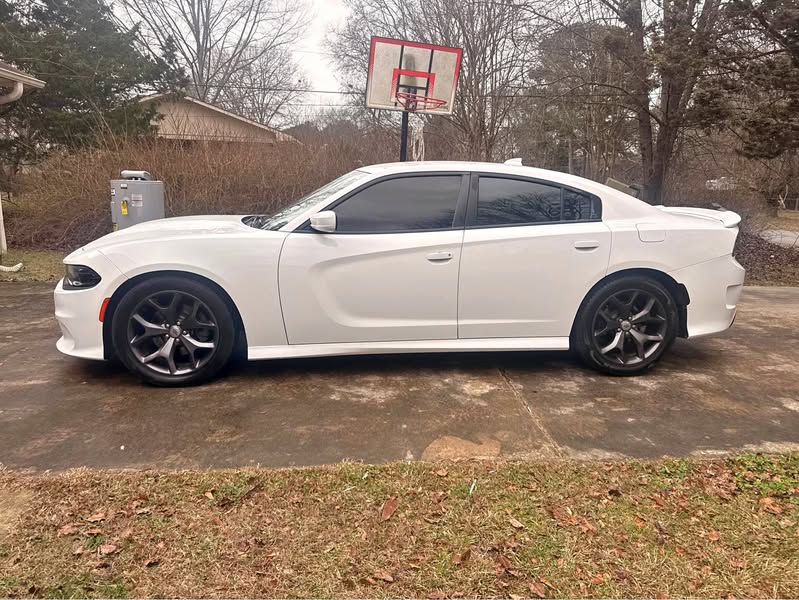 2019 Dodge Charger - R\/T Sedan 4D