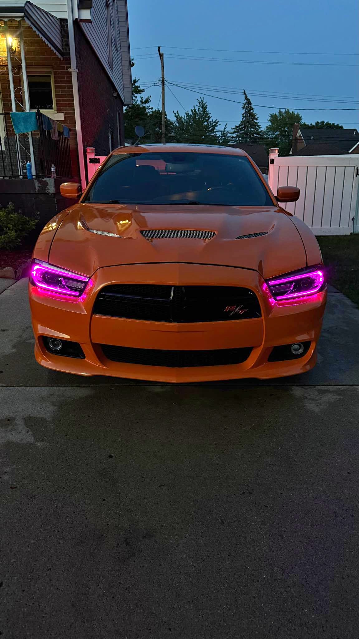 2014 Dodge Charger - R\/T Sedan 4D