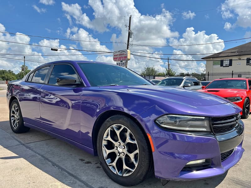 2016 Dodge  Charger SXT Sedan 4D