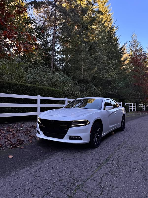 2017 Dodge Charger - R\/T