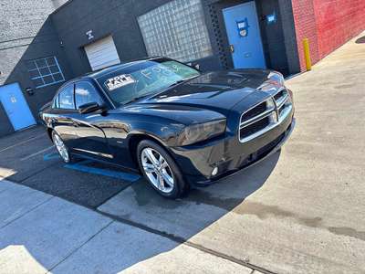 2011 Dodge Charger - R\/t plus 5.7hemi awd clean title
