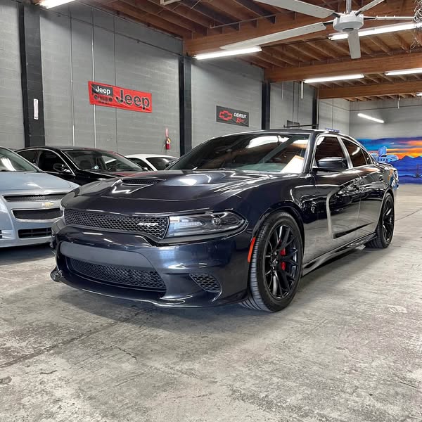 2016 Dodge Charger - SRT Hellcat Sedan 4D