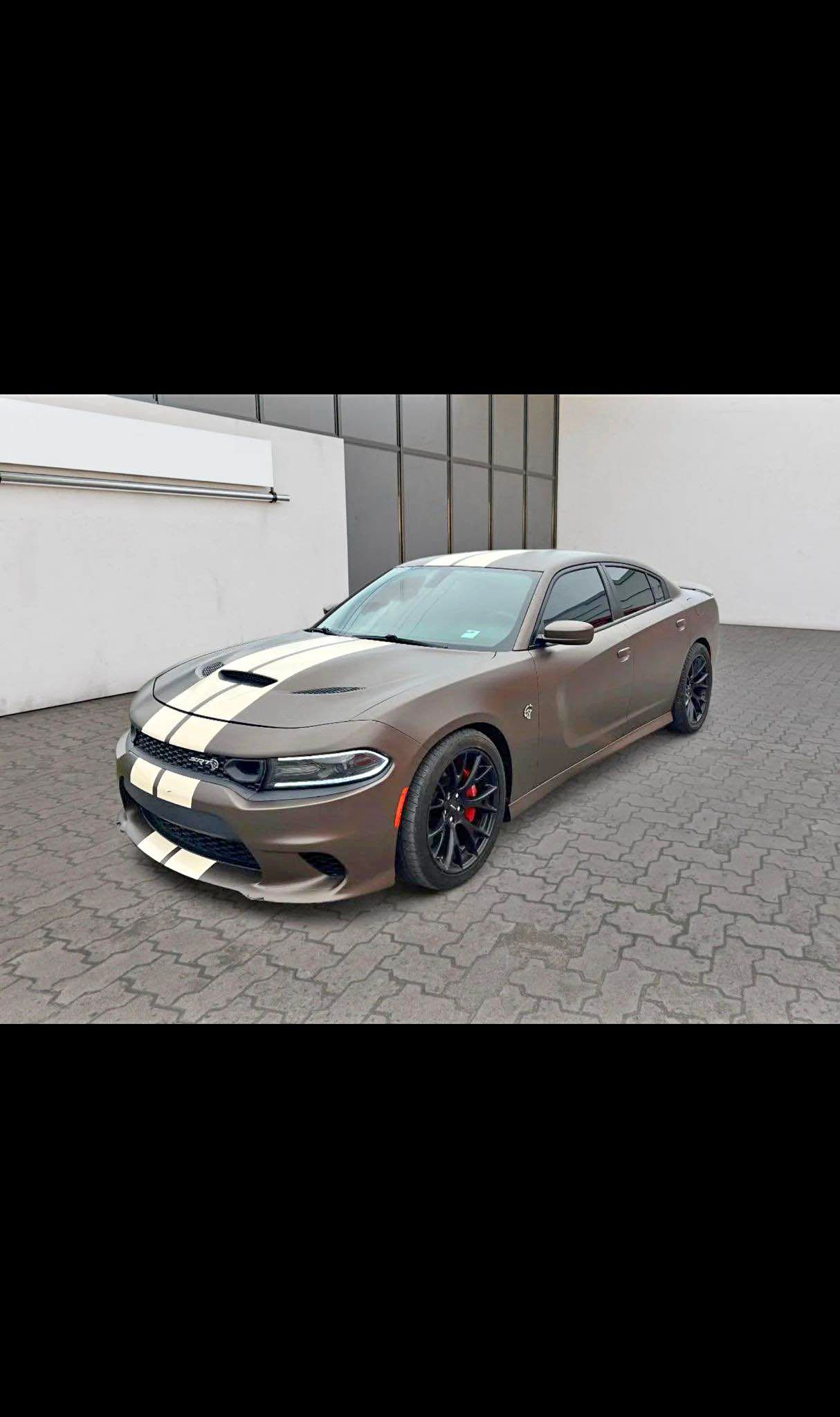 2019 Dodge Charger - SRT HELLCAT SEDAN