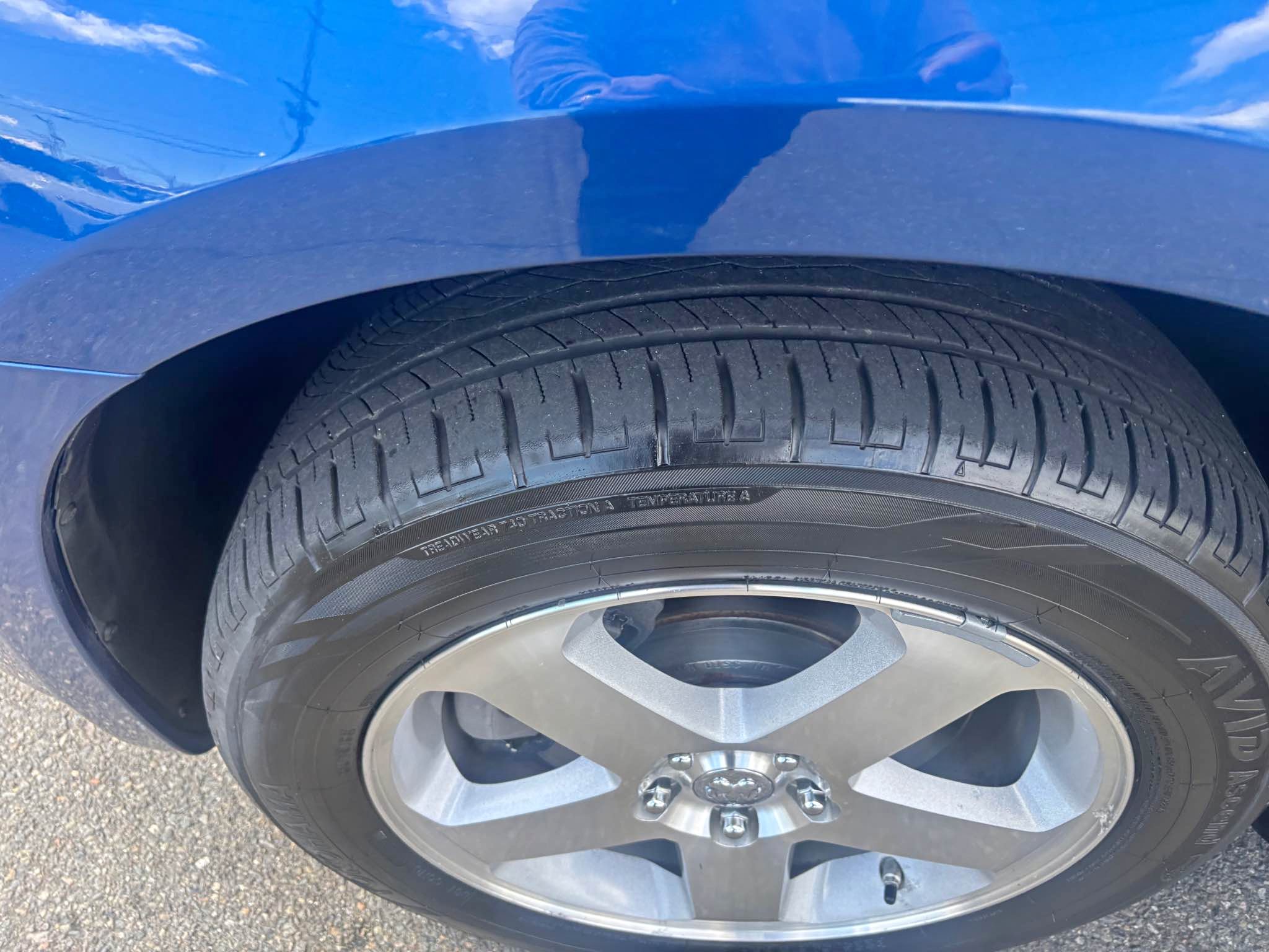 2009 Dodge Charger - SXT Sedan 4D