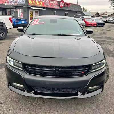 2017 Dodge Charger - SXT Sedan 4D