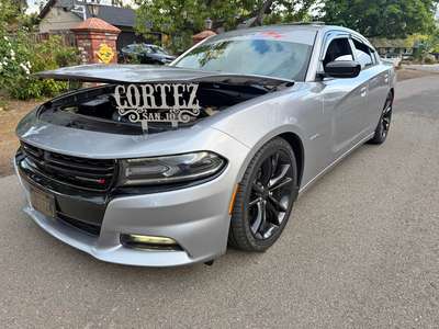 2016 Dodge Charger - R\/T Black Top Addition