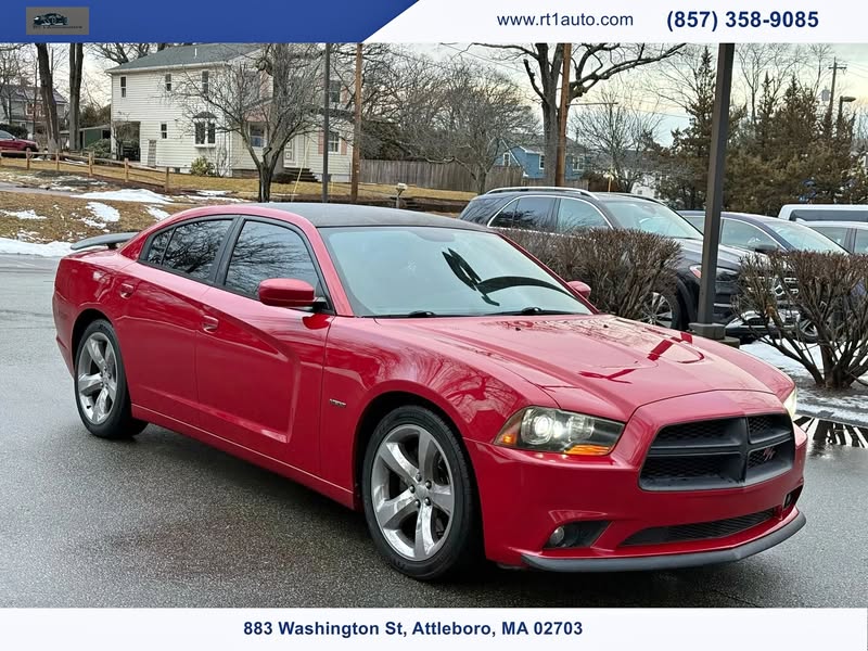 2013 Dodge Charger - R\/T Sedan 4D