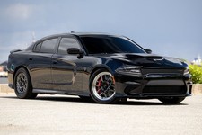 2016 Dodge Charger 4dr Sdn SRT Hellcat RWD
