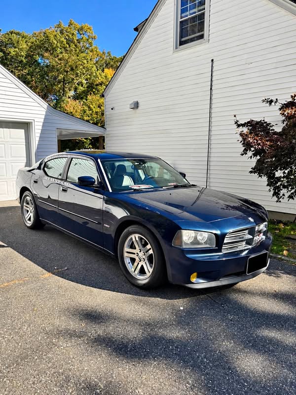 2006 Dodge Charger - R\/T Sedan 4D