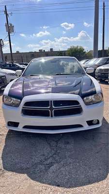 2013 Dodge Charger - R\/T Max Sedan 4D