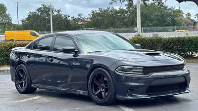 2019 Dodge Charger - R\/T Sedan 4D