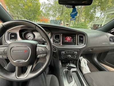 2015 Dodge Charger - SE Sedan 4D