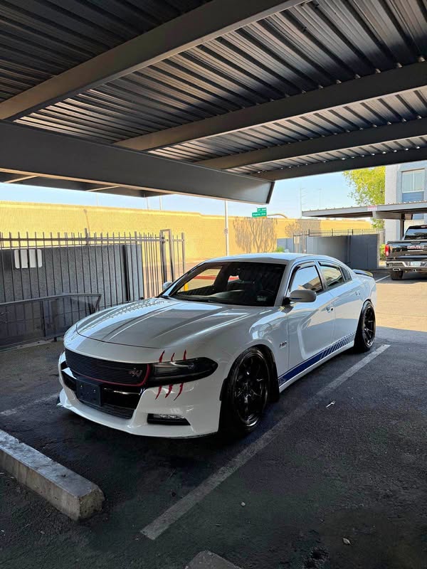 2016 Dodge Charger - R\/T Plus Sedan 4D