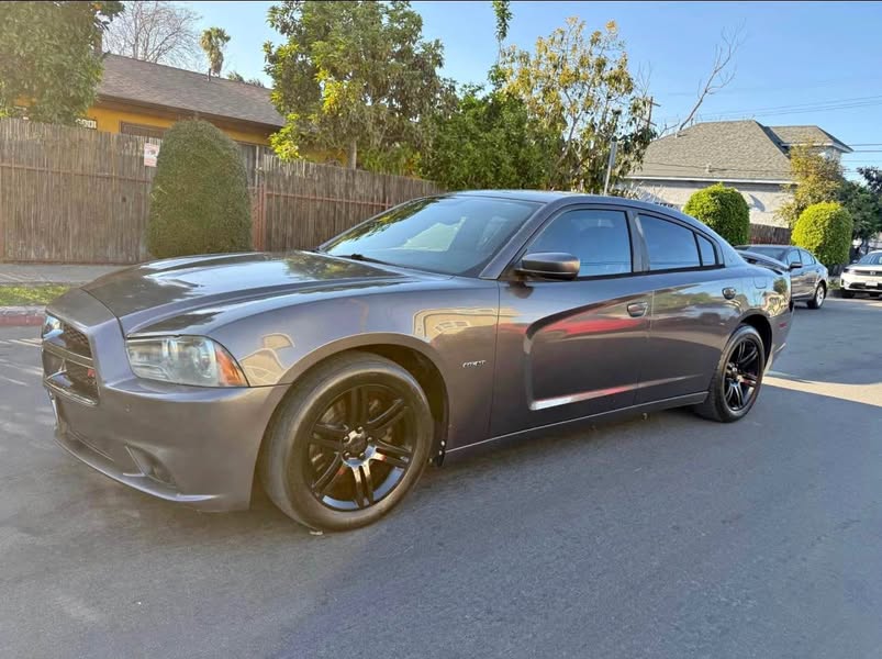 2013 Dodge Charger - R\/T