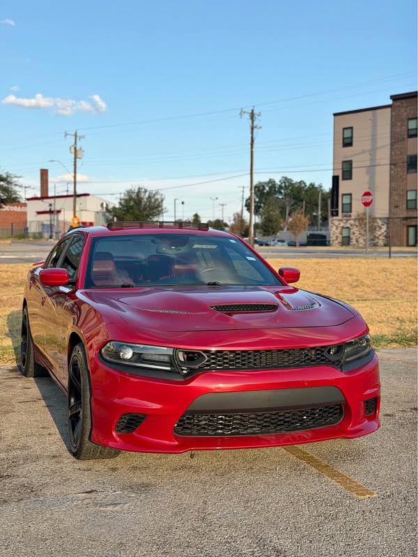 2011 Dodge Charger - R\/T Max Sedan 4D