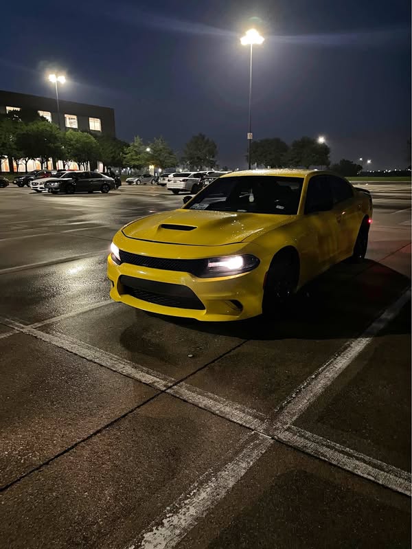 2017 Dodge Charger - Sedan 4D