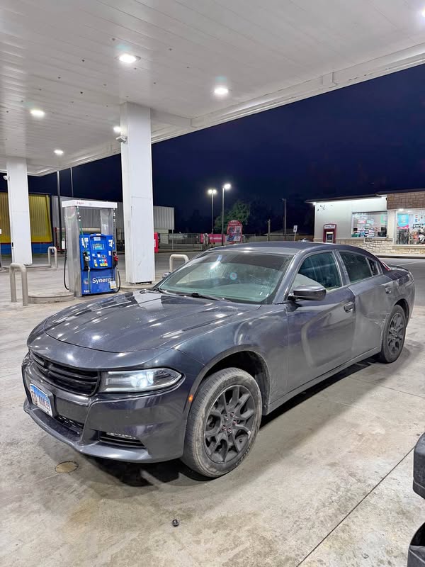 2016 Dodge Charger - SXT Sedan 4D