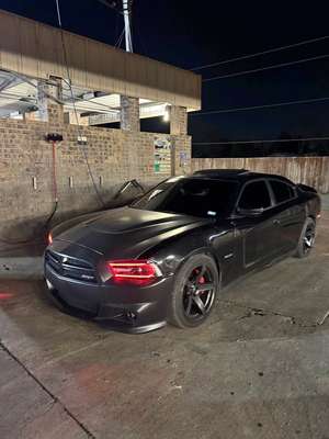 2011 dodge charger rt