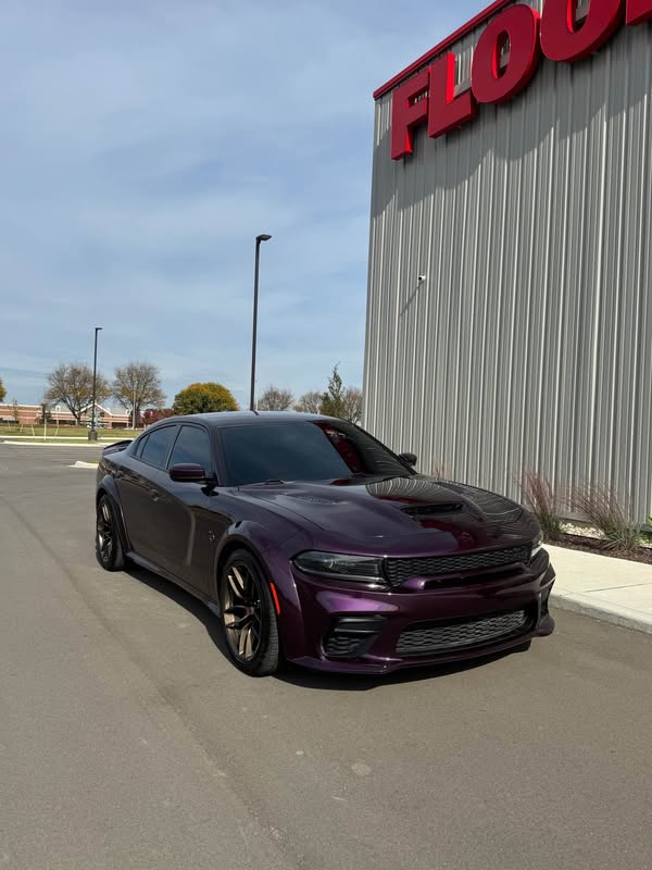 2022 Dodge Charger - SRT Hellcat Widebody Sedan 4D
