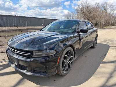 2015 Dodge Charger - SE Sedan 4D