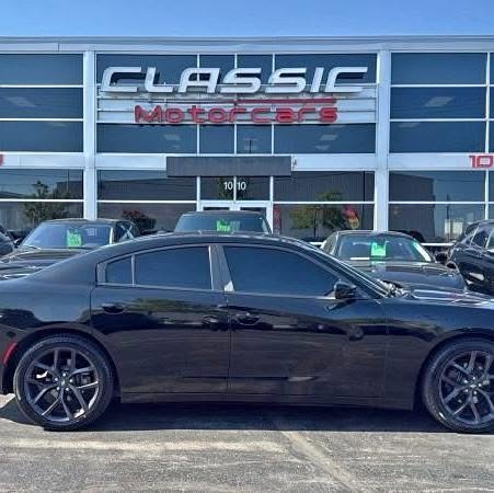 2020 Dodge Charger SXT Sedan 4D