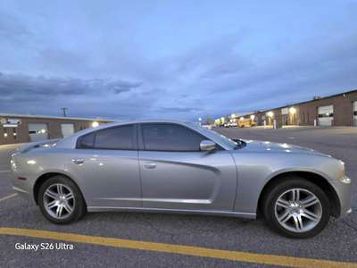 2014 Dodge Charger - SE Sedan 4D