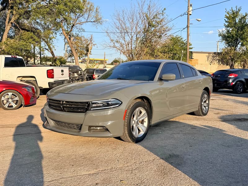 2018 Dodge Charger - SXT Sedan 4D