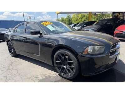2013 Dodge Charger SXT Sedan 4D