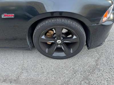 2014 Dodge Charger - Sedan 4D